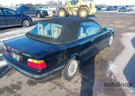 1998 BMW 323Ic из США, поврежденный, VIN WBABJ7326WEA17151
